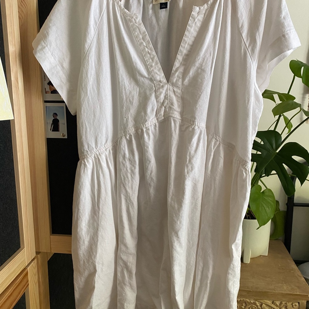 Linen blend white dress - size L